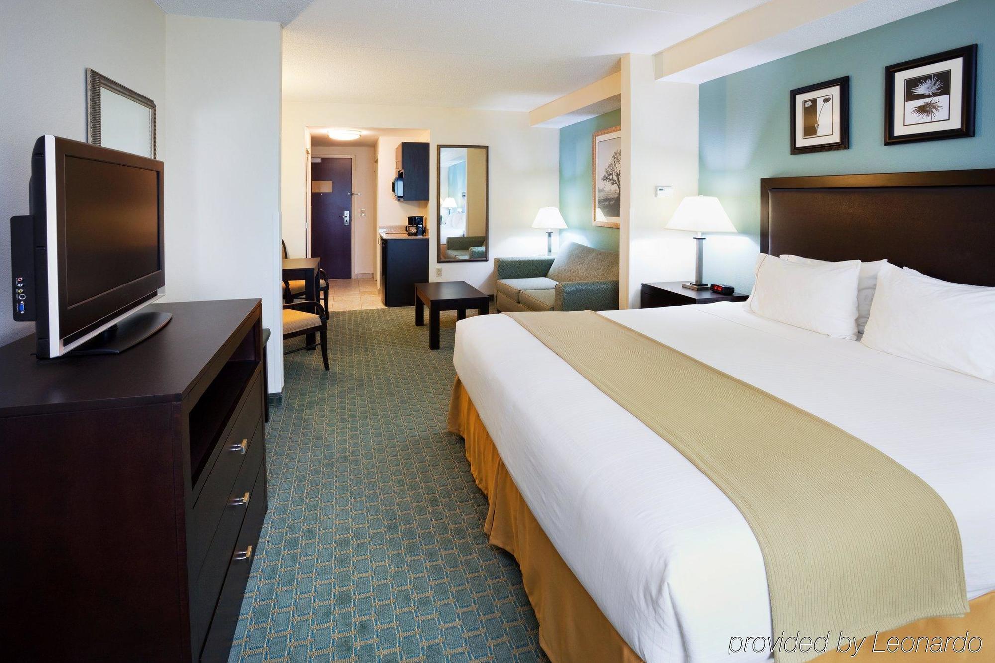 Holiday Inn Express & Suites Lebanon-Nashville Area By Ihg Номер фото