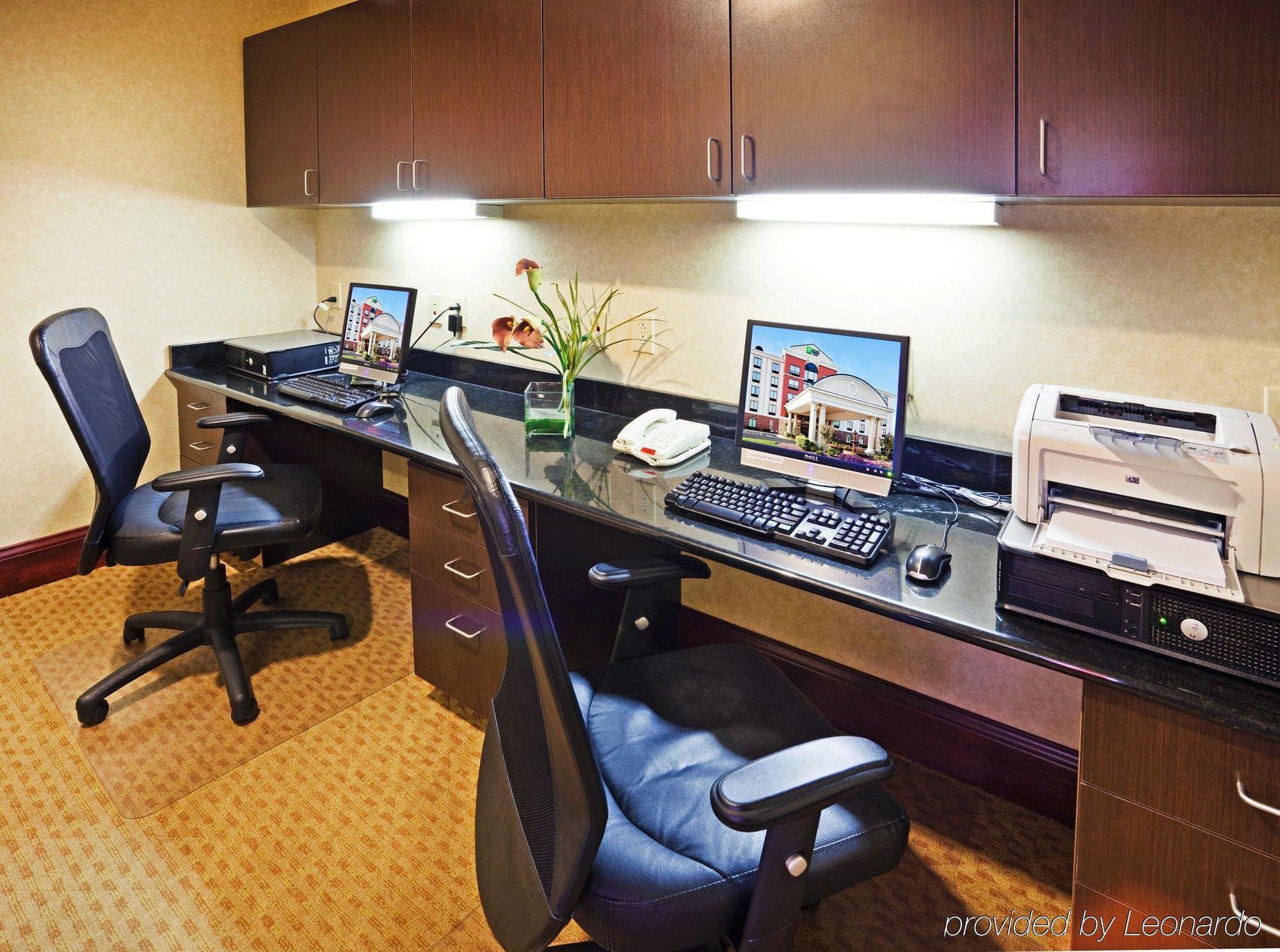 Holiday Inn Express & Suites Lebanon-Nashville Area By Ihg Удобства фото